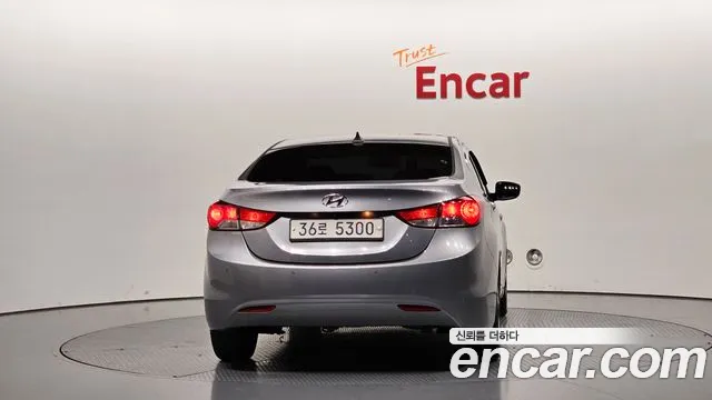 Hyundai Avante 2012 thumb 4
