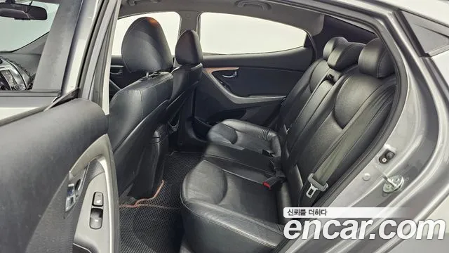 Hyundai Avante 2012 thumb 12