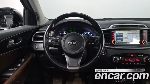 Kia Sorento 2016 thumb 12