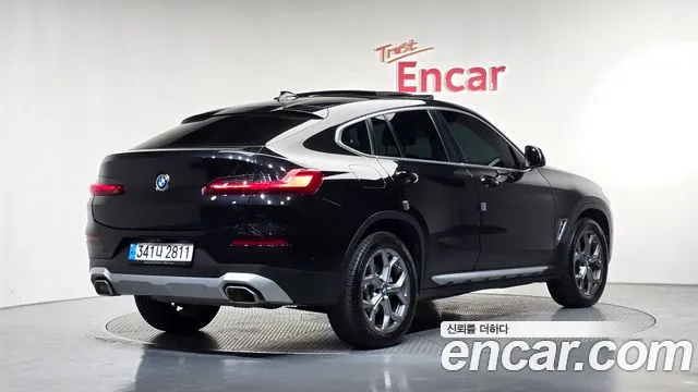 BMW X4 2023 thumb 2