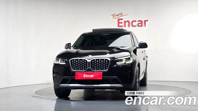 BMW X4 2023 thumb 3