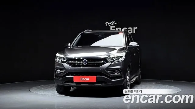 KG_Mobility_Ssangyong Rexton 2018 thumb 3
