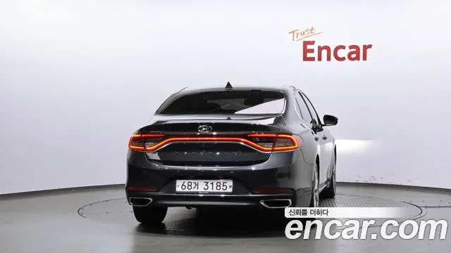 Hyundai Grandeur 2017 thumb 4