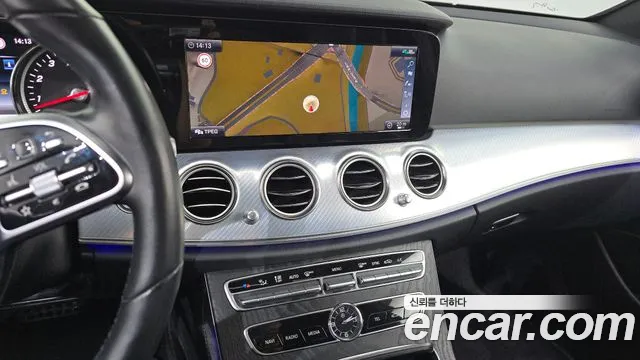 Mercedes-Benz E-Класс 2019 thumb 12