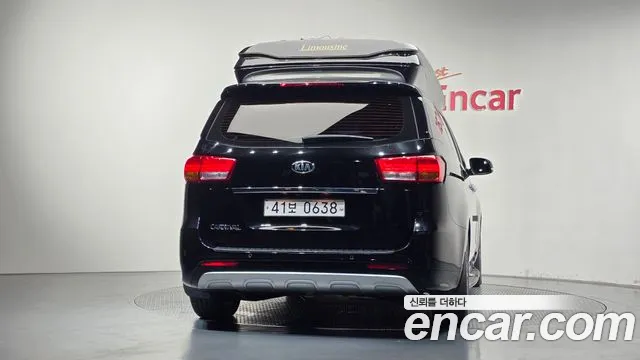 Kia Carnival 2016 thumb 4