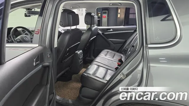 Volkswagen Tiguan 2015 thumb 11