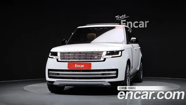 Land Rover Range Rover 2023 thumb 2