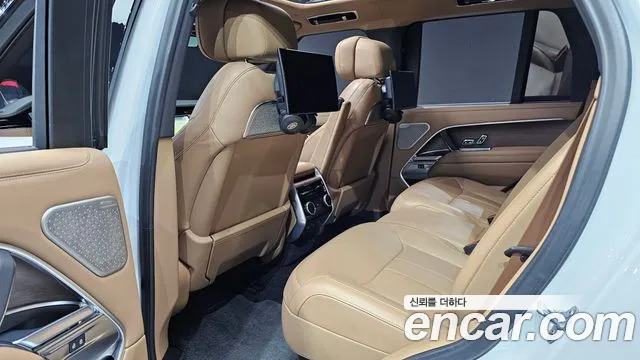 Land Rover Range Rover 2023 thumb 11
