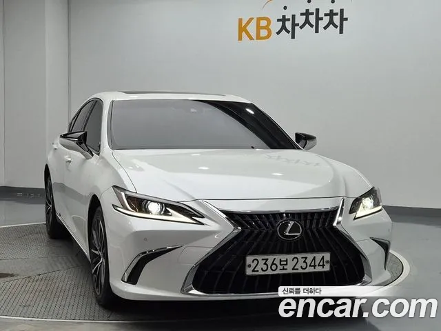 Lexus ES 2022 thumb 11