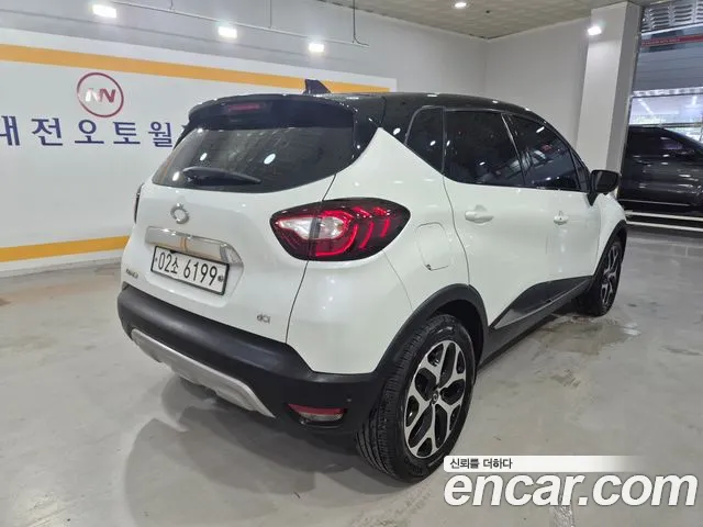 Renault-KoreaSamsung Captur 2017 thumb 5