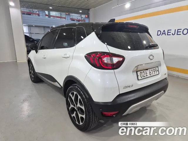 Renault-KoreaSamsung Captur 2017 thumb 6