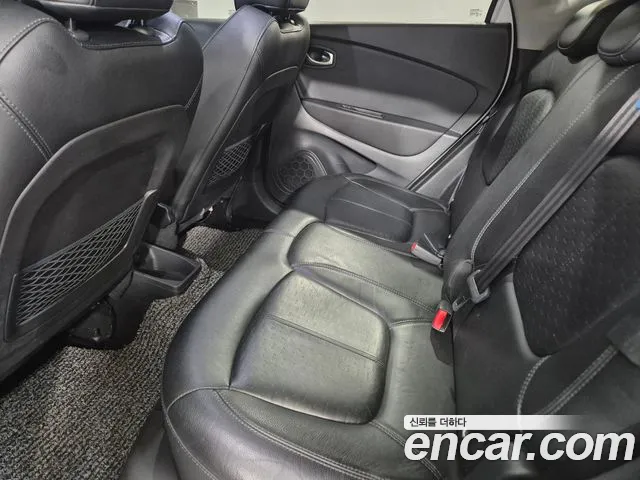 Renault-KoreaSamsung Captur 2017 thumb 10