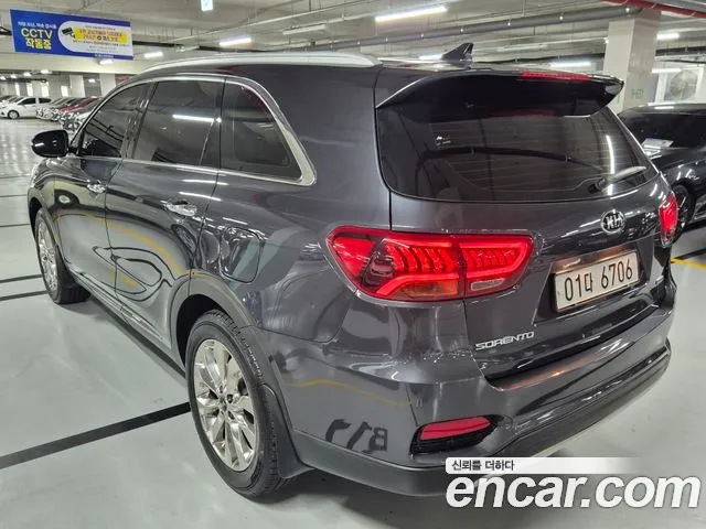 Kia Sorento 2019 thumb 9
