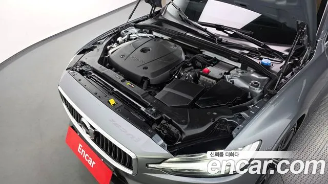 Volvo S60 2020 thumb 6