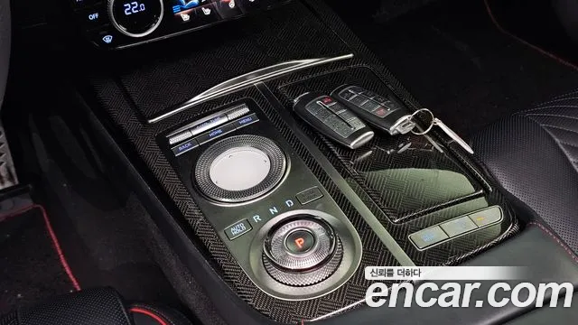 Genesis G80 2022 thumb 9