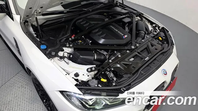 BMW M4 2022 thumb 6