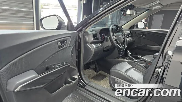 KG_Mobility_Ssangyong TIBOLI 2021 thumb 10