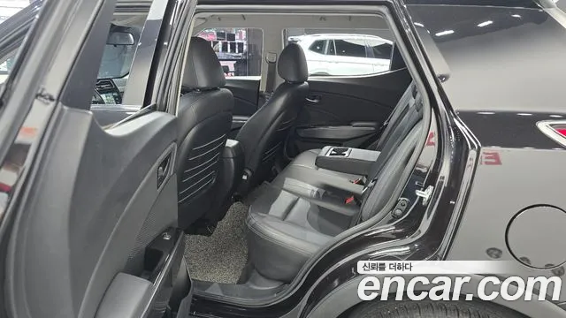 KG_Mobility_Ssangyong TIBOLI 2021 thumb 12