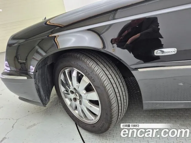 KG_Mobility_Ssangyong Chairman 2006 thumb 6