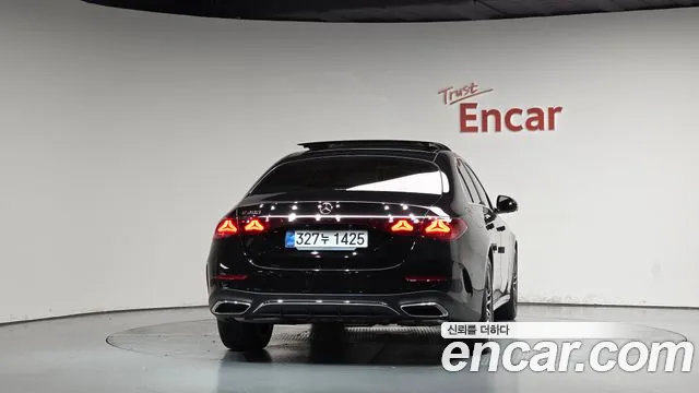 Mercedes-Benz E-Класс 2026 thumb 3