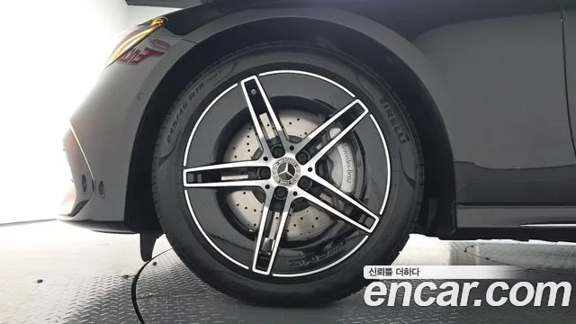 Mercedes-Benz E-Класс 2026 thumb 4