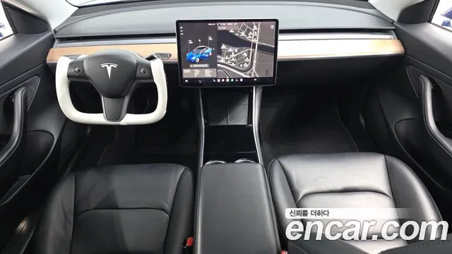 Tesla Model 3 2020 thumb 7
