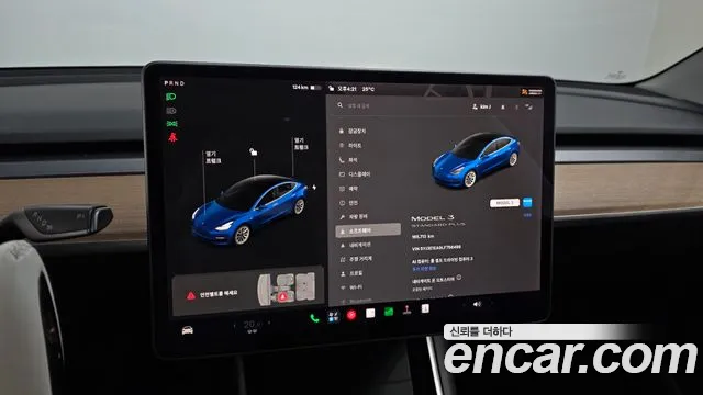 Tesla Model 3 2020 thumb 8