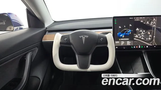 Tesla Model 3 2020 thumb 12