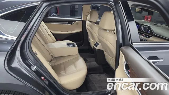 Hyundai Grandeur 2017 thumb 12