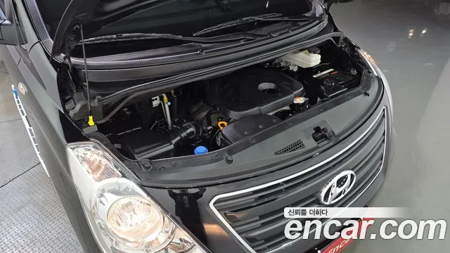 Hyundai Starex 2017 thumb 6