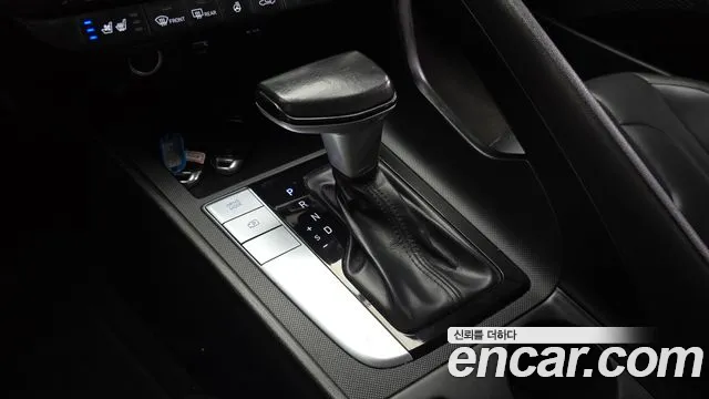 Hyundai Avante 2020 thumb 9