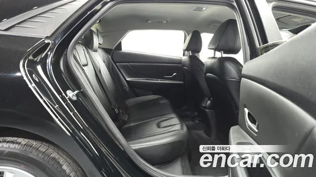 Hyundai Avante 2020 thumb 12