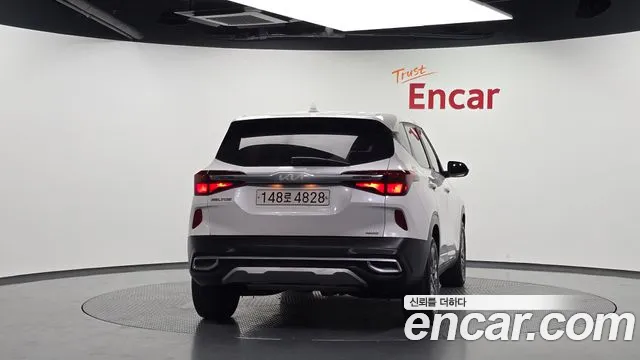 Kia Seltos 2022 thumb 4