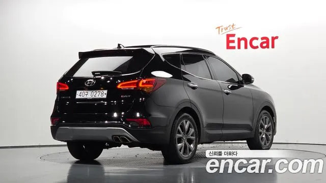 Hyundai Santa Fe 2016 thumb 2