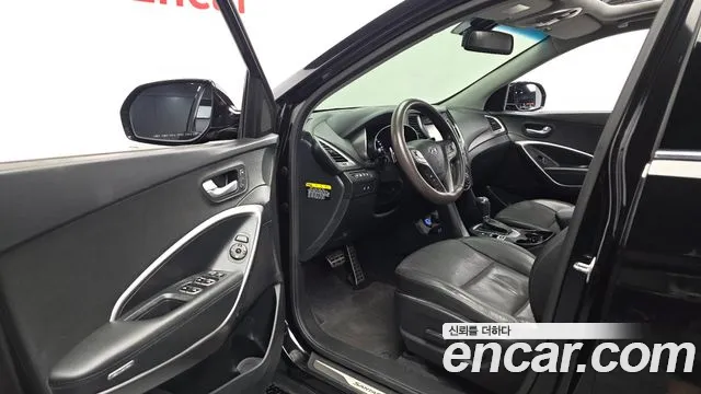 Hyundai Santa Fe 2016 thumb 10