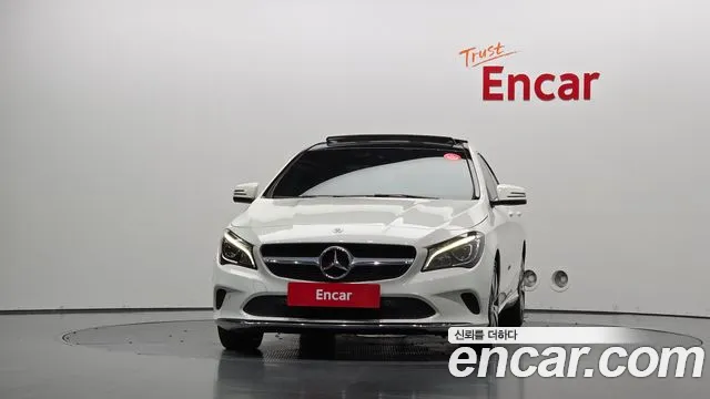 Mercedes-Benz CLA 2017 thumb 3