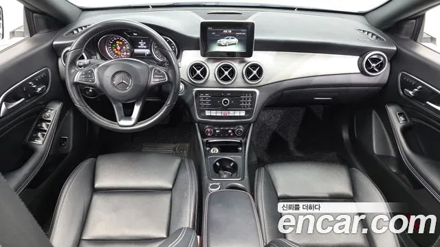 Mercedes-Benz CLA 2017 thumb 7