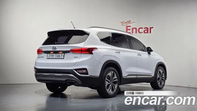 Hyundai Santa Fe 2019 thumb 2