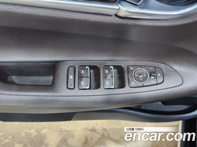 Hyundai Grandeur 2017 thumb 8