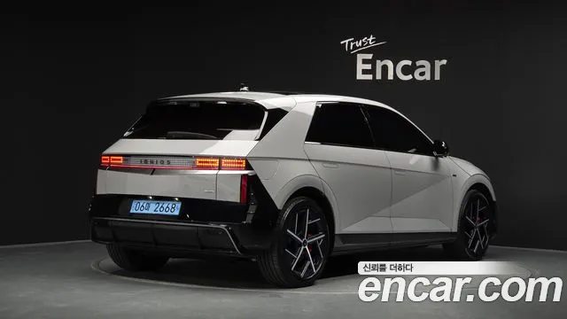 Hyundai IONIQ 5 2024 thumb 2