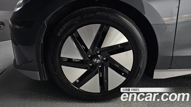 Hyundai IONIQ 6 2023 thumb 5