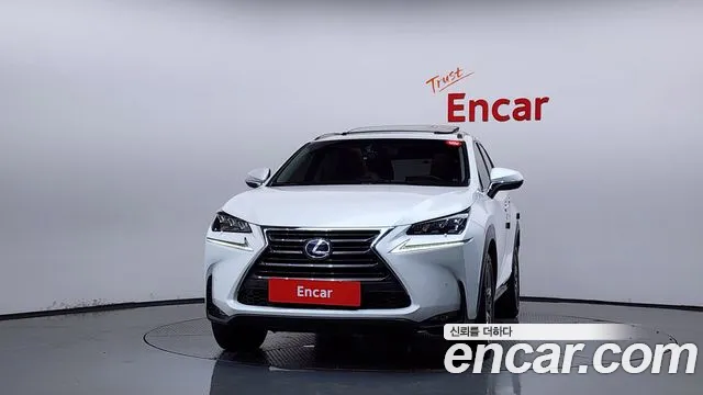 Lexus NX 2015 thumb 3