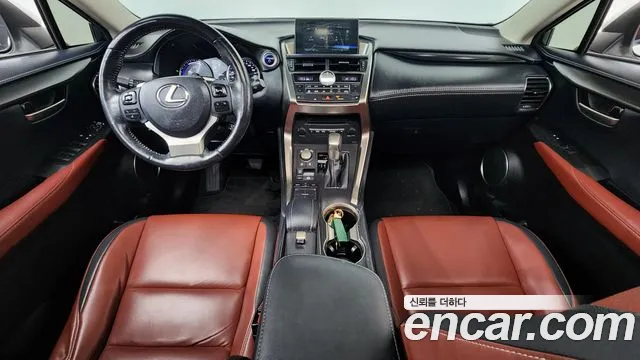 Lexus NX 2015 thumb 7