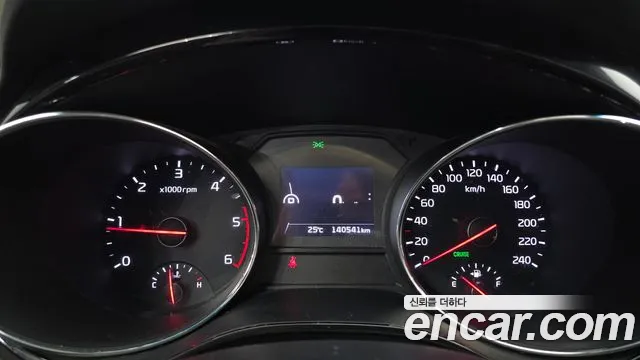Kia Carnival 2015 thumb 7