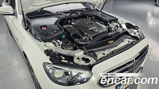 Mercedes-Benz E-Класс 2021 thumb 6