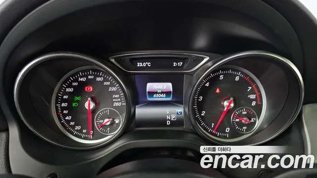 Mercedes-Benz GLA 2019 thumb 8