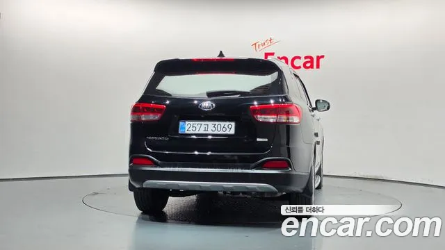 Kia Sorento 2015 thumb 4