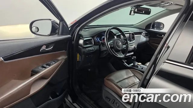 Kia Sorento 2015 thumb 10