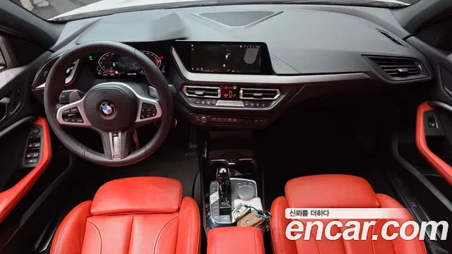 BMW 1-Series 2021 thumb 7