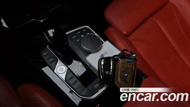 BMW 1-Series 2021 thumb 9